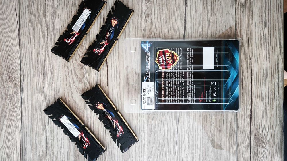Memória RAM G.SKILL Ripjaws 4 DDR4 16GB (4x4GB) 2400MHz CL15