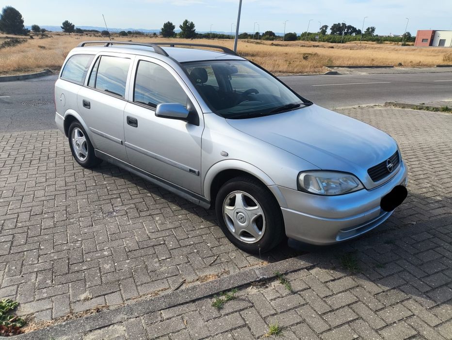Opel Astra Caravan — fotografia 4