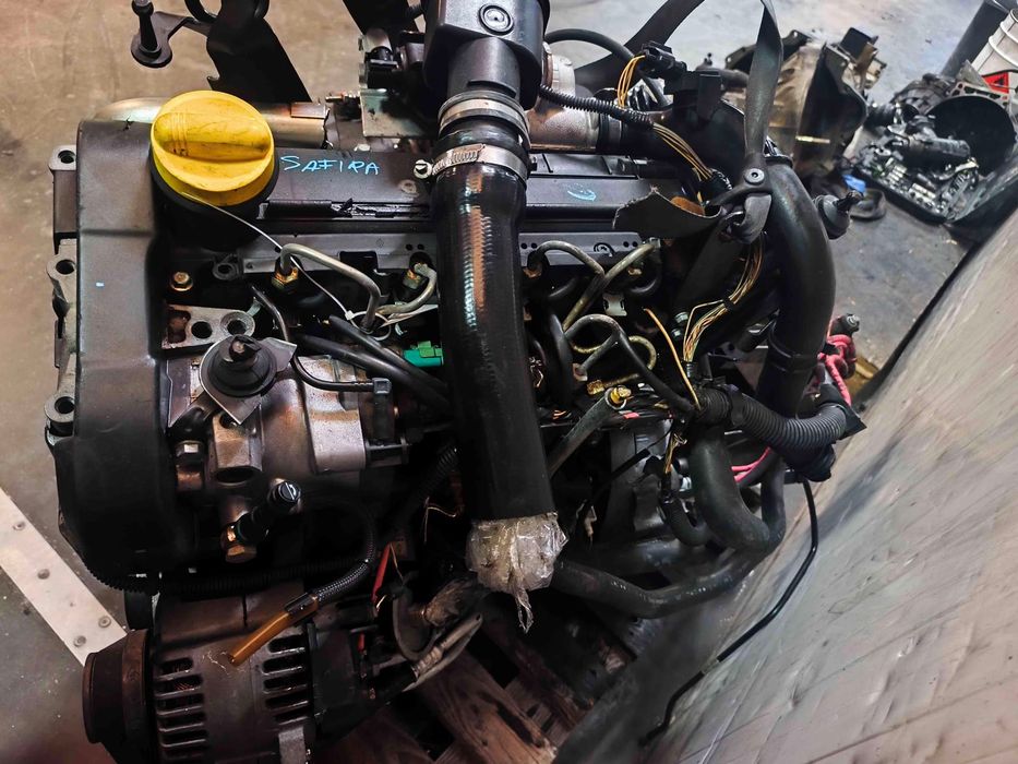 Motor Completo RENAULT MEGANE II Hatchback Van 1.5 dCi (60 kW / 82 cv) [08.2003 - 02.2008] K9K722 - K9K722 1.5 dCi (60 kW / 82 cv) [08.2003 - 02.2008]