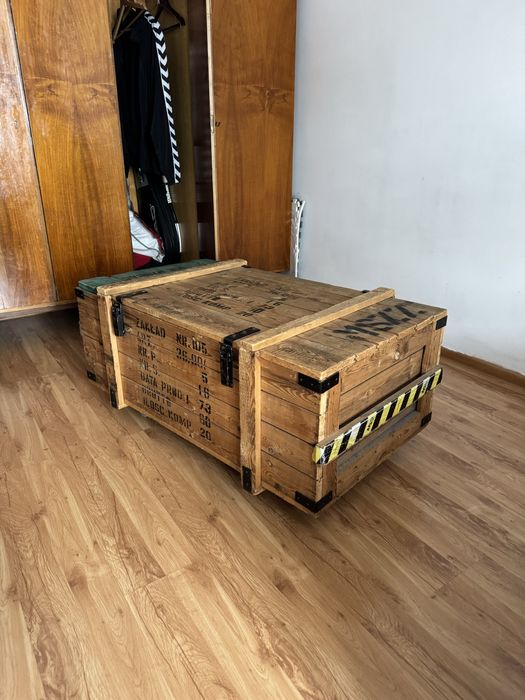 Skrzynia na kołach, mebel stolik szafka ruchoma