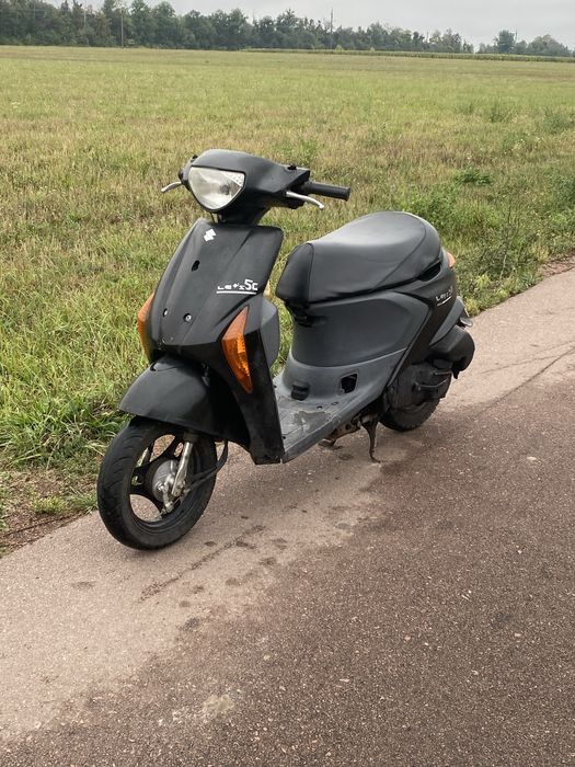 Скутер Suzuki lets 5 g