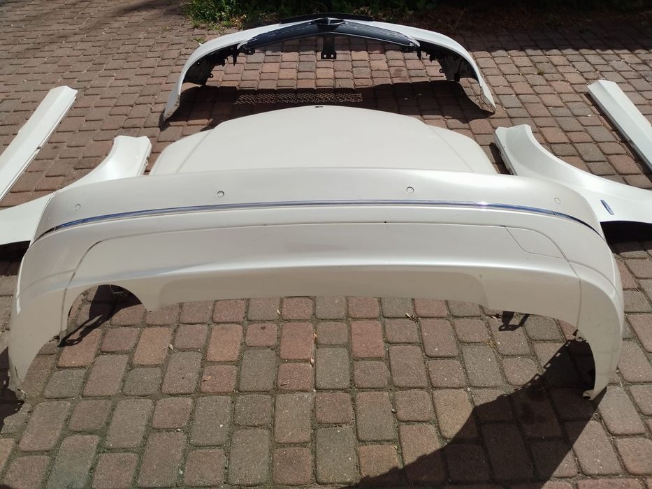 Mercedes c-klasa W204 maska zderzak progi błotniki