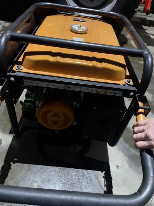 продам Генератор бензиновий Matari MP7900 Номинальная мощность 5 кВт