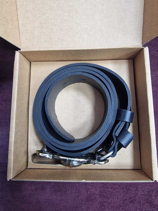 Продам ремінь Клямра