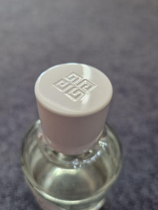 Givenchy  eau de Givenchy edt  100ml