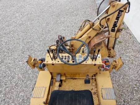 Sprzedam koparkę Baraldi