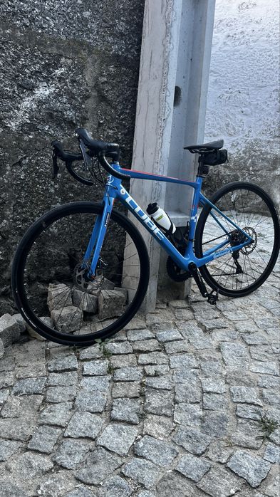 Bicicleta  de ciclismo CUBE
