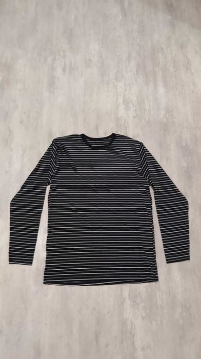 Продам футболку с  длинным рукавом новую р. 52-54,ТМ Ната Люкс