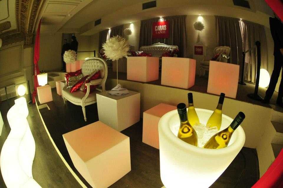 Mobiliario led liquidação