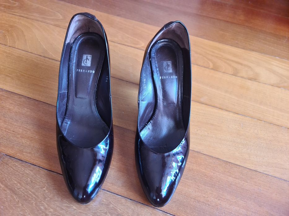 Sapatos em pele, n.⁰37, sola em couro