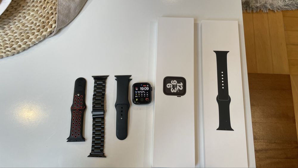 Apple watch se gps + cellular 44mm