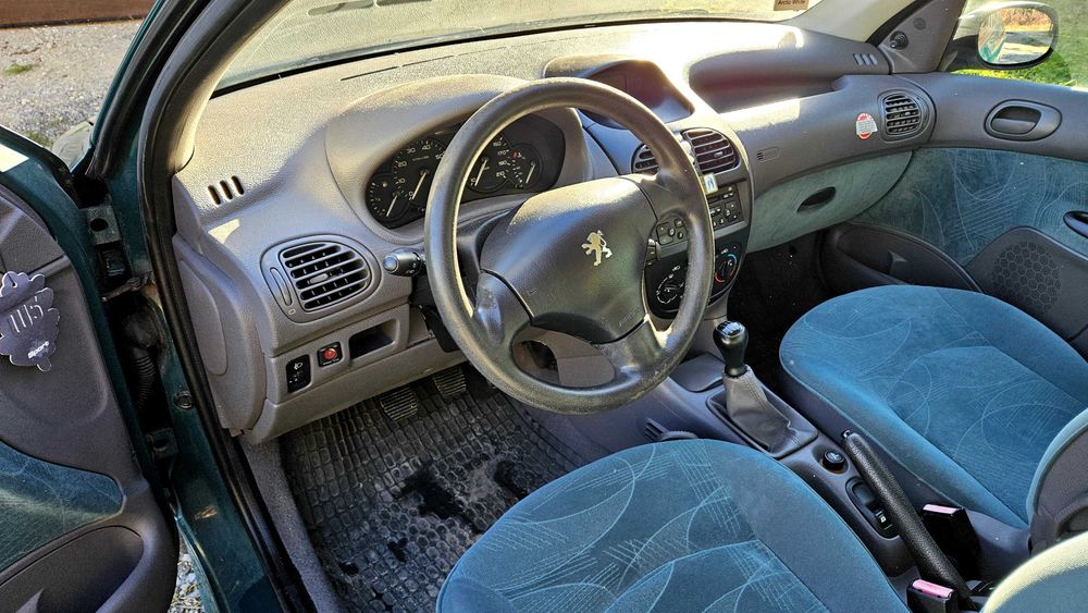 Peugeot 206