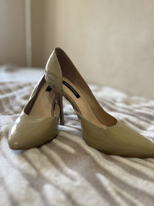 Шкіряні туфлі