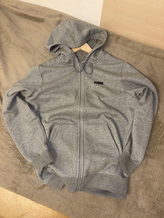 PUMA grey zip-hoodie M