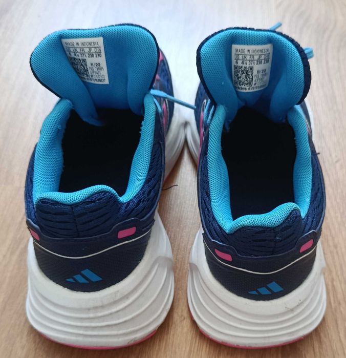 Ténis mulher Adidas Galaxy Star azul