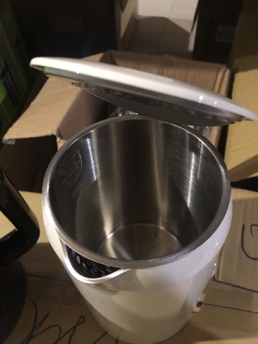 Black Ел.чайник1,7л 1850-2200Вт сенс.панель Maestro