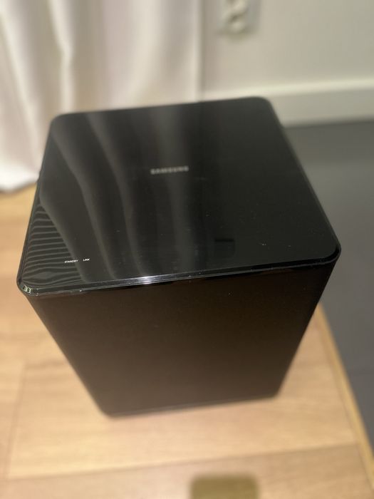 Kino domowe Samsung HT-BD8200 panel ( na części) subwoofer