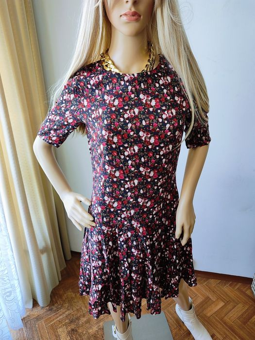 H&M sukienka w kwiaty falbaniasta 36 romantyczna lekka na co dzień