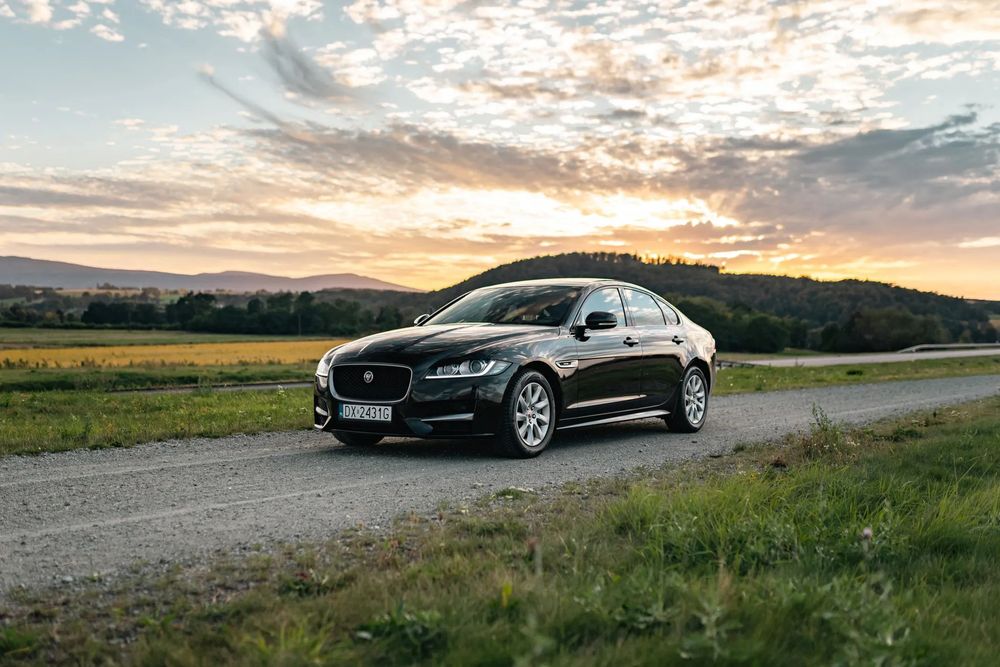 Jaguar XF