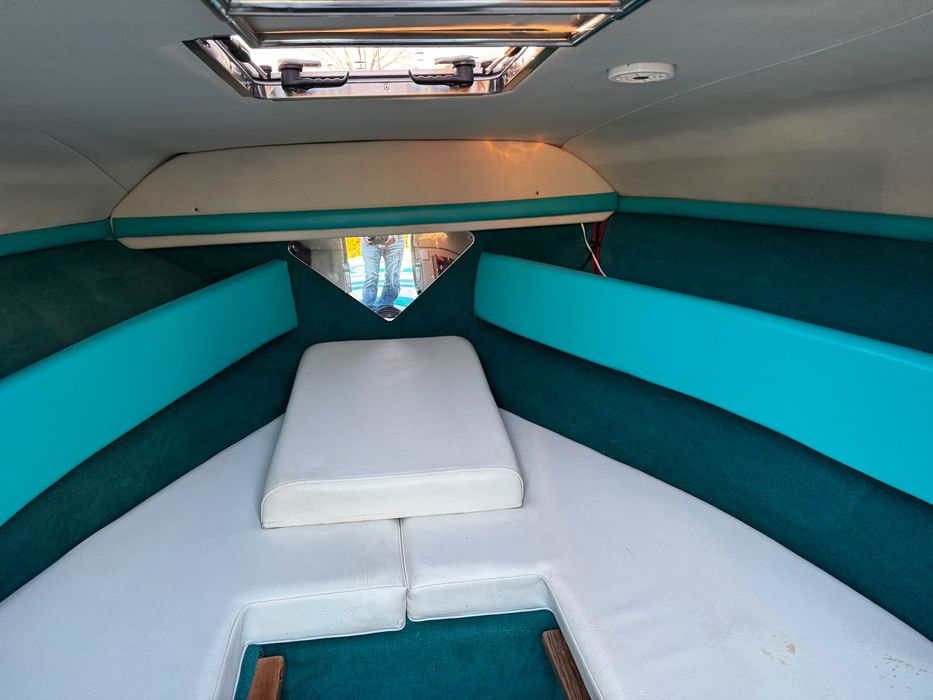 Barco Sunbird Corsair 218