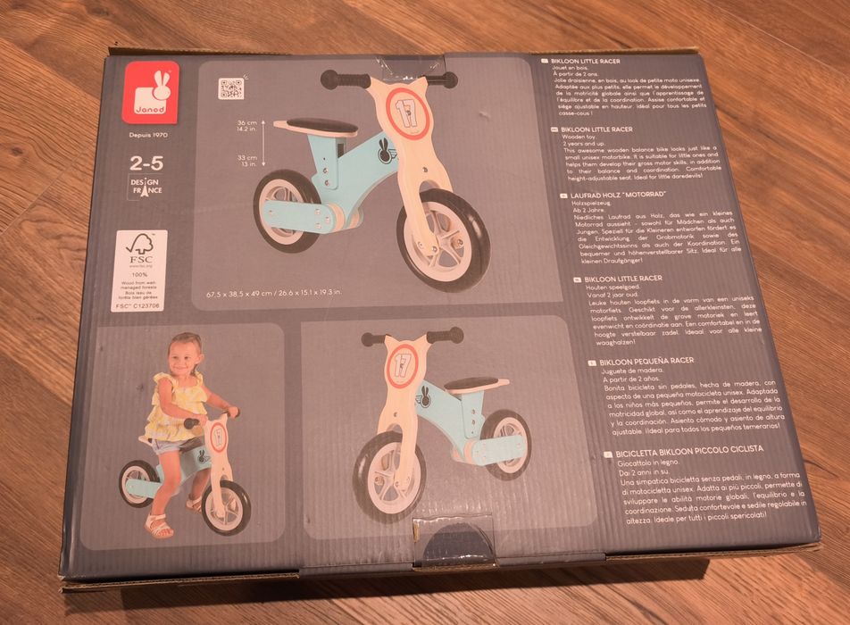 Bicicleta equilibrio Nova em caixa nunca aberta