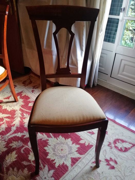 Sala Jantar Completa Cerejeira (mesa, cadeiras, aparador, espelho)