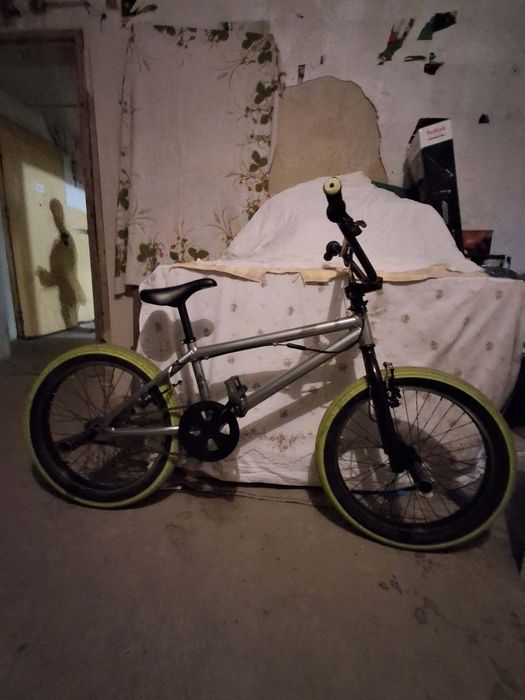 Rower BMX Btwin z Decathlon