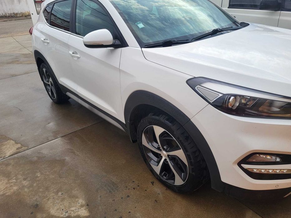 Hyundai Tucson 1.7 CRDI Premium 120 000 Km