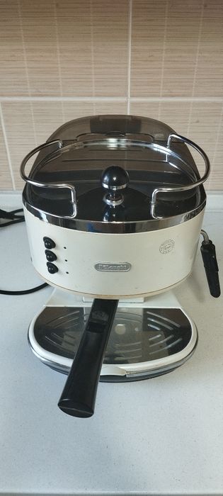 Кофемашина DeLonghi