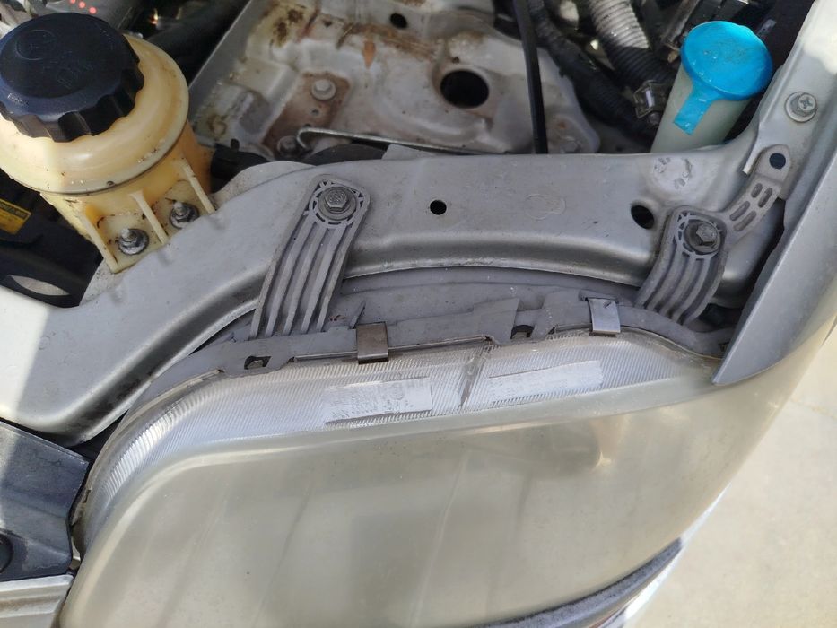 Ótica / farol esquerda CHEVROLET Aveo / Kalos Hatchback (T200)
