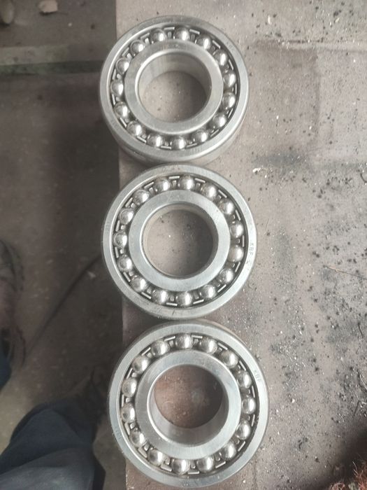 Подшипники(kbf 1311,208,207)