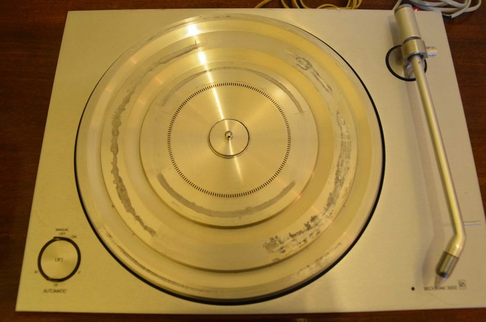 Gira Discos B&O beogram 3000