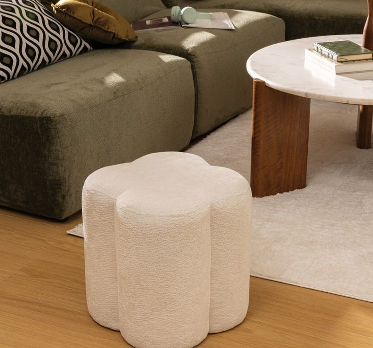 Pufe boucle hexagonal novo