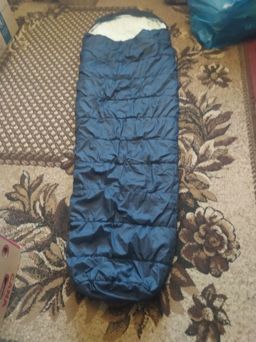 Продам спальные мешки