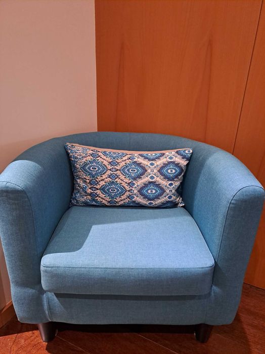 Sofá / Cadeirão de quarto