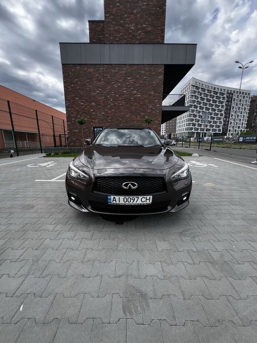 Infiniti Q50 2.0t