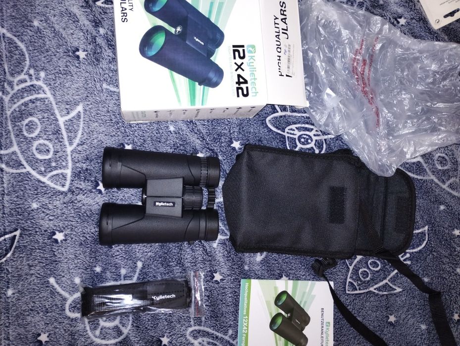 Бинокль туристический