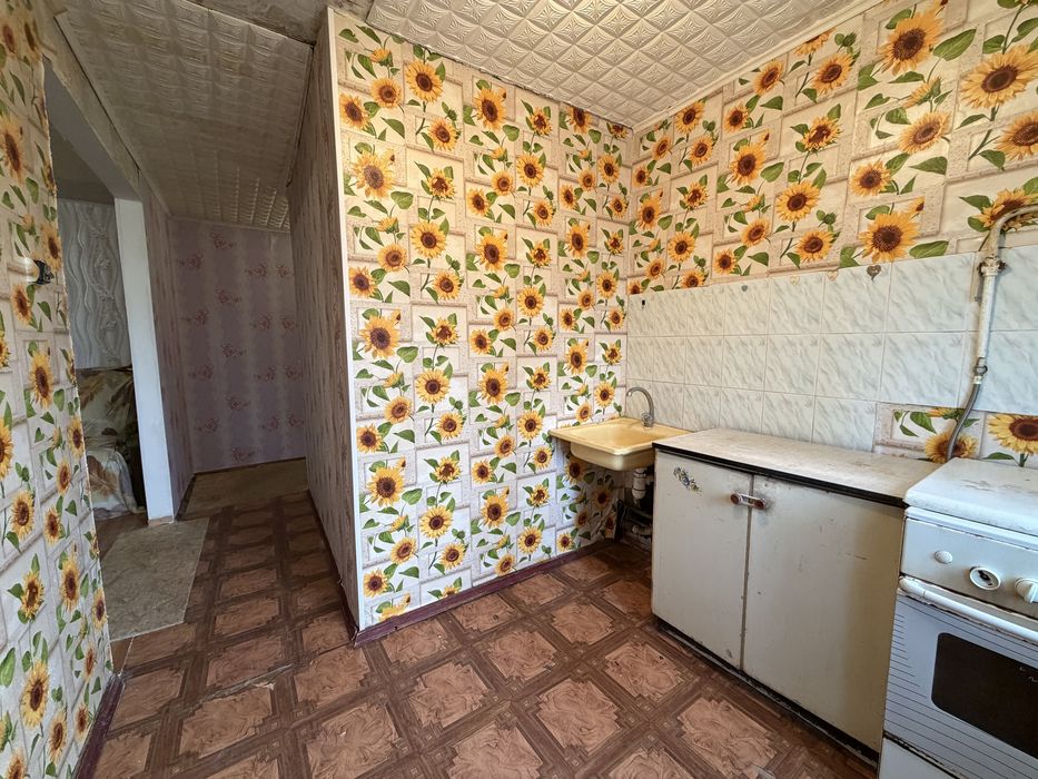 Продам 3-ри кімнатну квартиру , Кривий Ріг, Саксаганський р/н