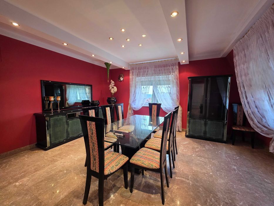 Dom wolnostojący z basenem/Mogilany/ Piękny widok/wysoki standard250m2