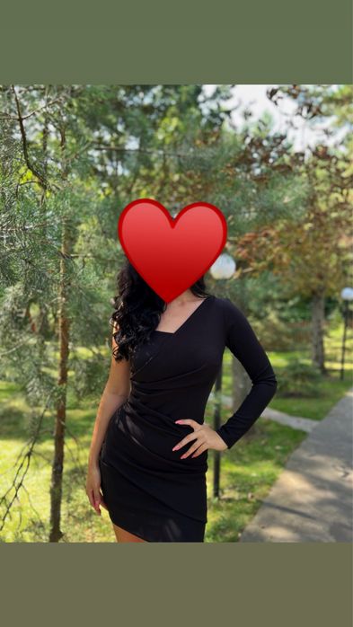 Чорна сукня