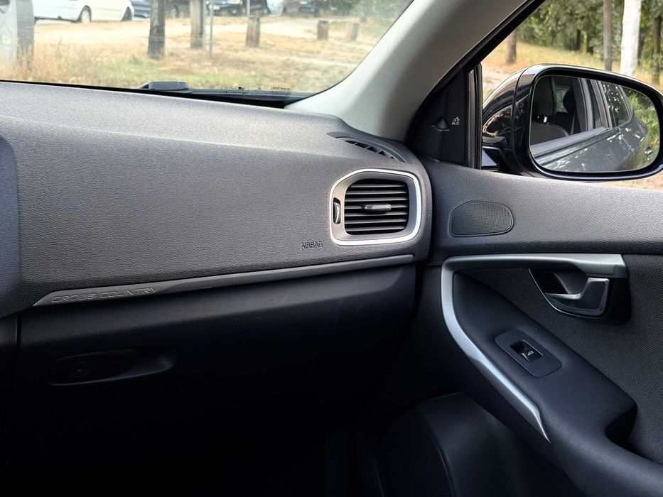 Volvo V40 Cross Country D2 1.6 | Histórico Volvo | Excelente Estado