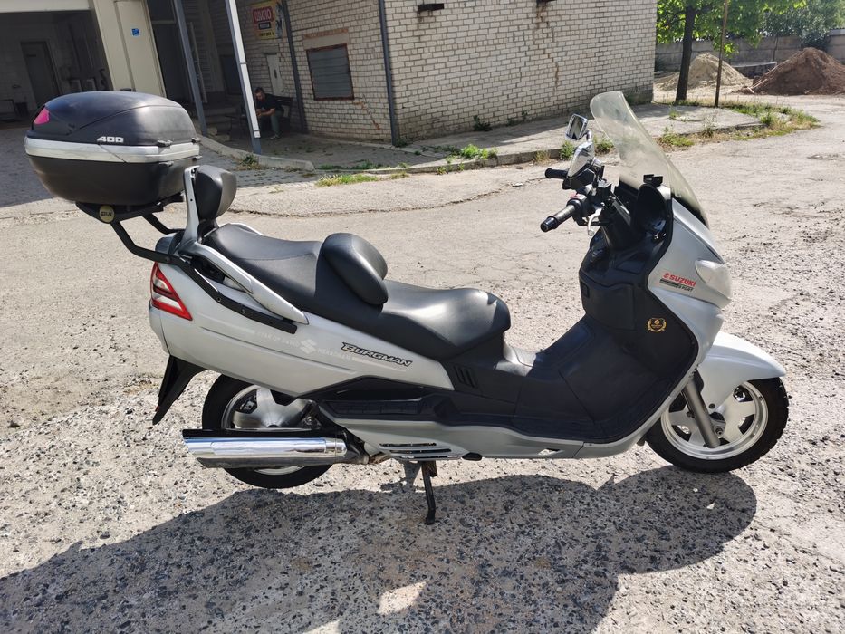 Suzuki burgman 400