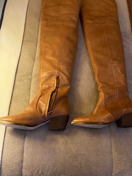 Bota castanha cano alto (por cima do joelho), n 37