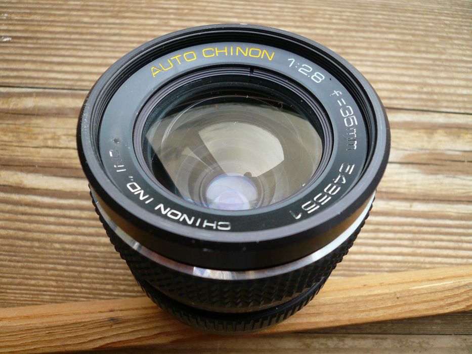 Tamron Adaptall 28mm 1:2.8 під будь яку систему.