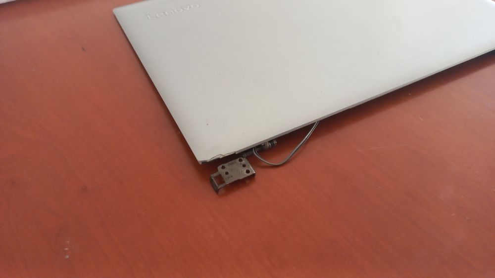 Ecrã usado Portatil Lenovo Ideapad 320 330