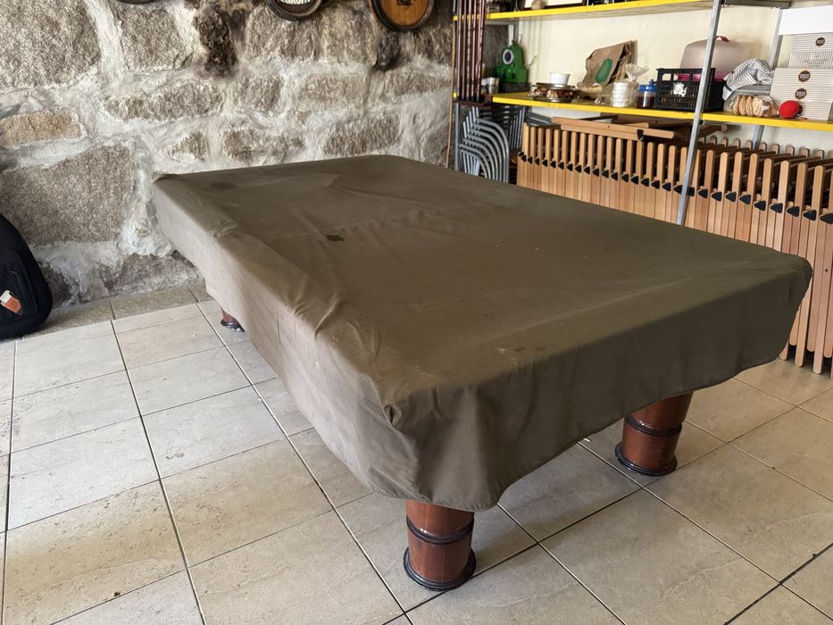 Bilhar  antigo com tudo