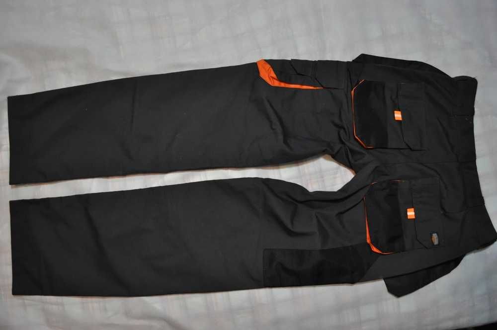 BUILDER M 82cm 32/32 męskie spodnie bojówki i4w TOCSAM