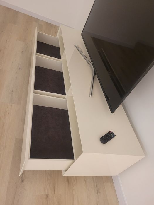 Móvel TV 1,80 x 0,45 (Ótimo Estado)