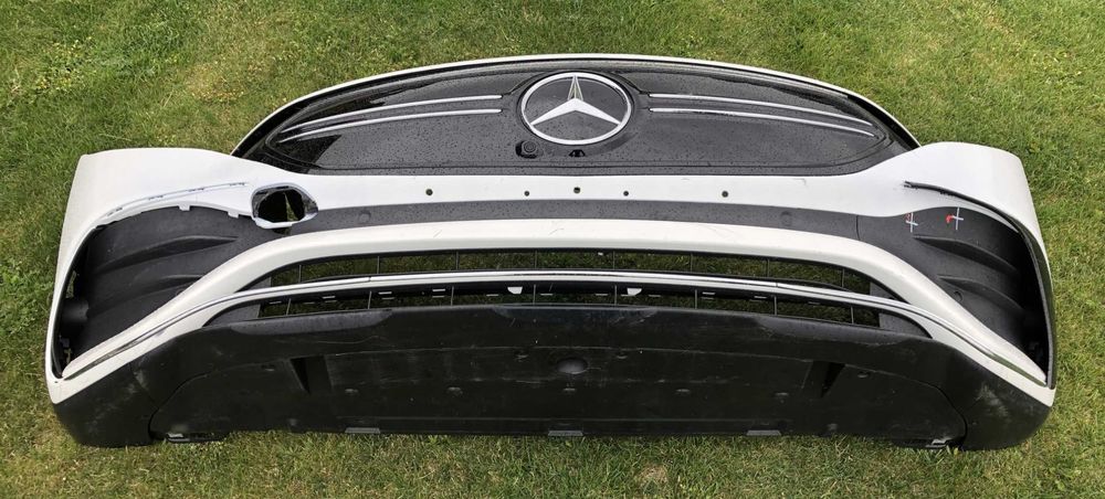 Бампер Mercedes EQB розборка запчасти шрот Мерседес Екуб запчастини