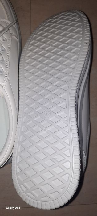 Buty sportowe biale
